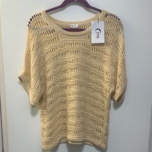 Zyia Ivory Hilton Head Sweater size M